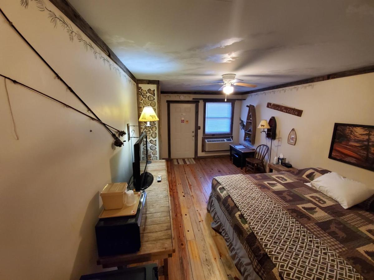Jamesport Inn Екстериор снимка