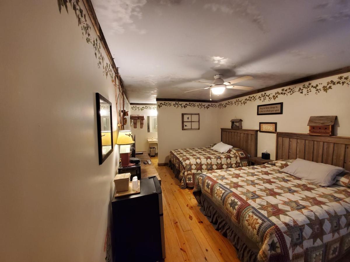 Jamesport Inn Екстериор снимка