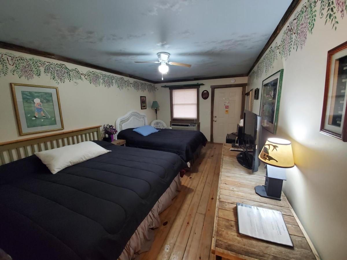 Jamesport Inn Екстериор снимка