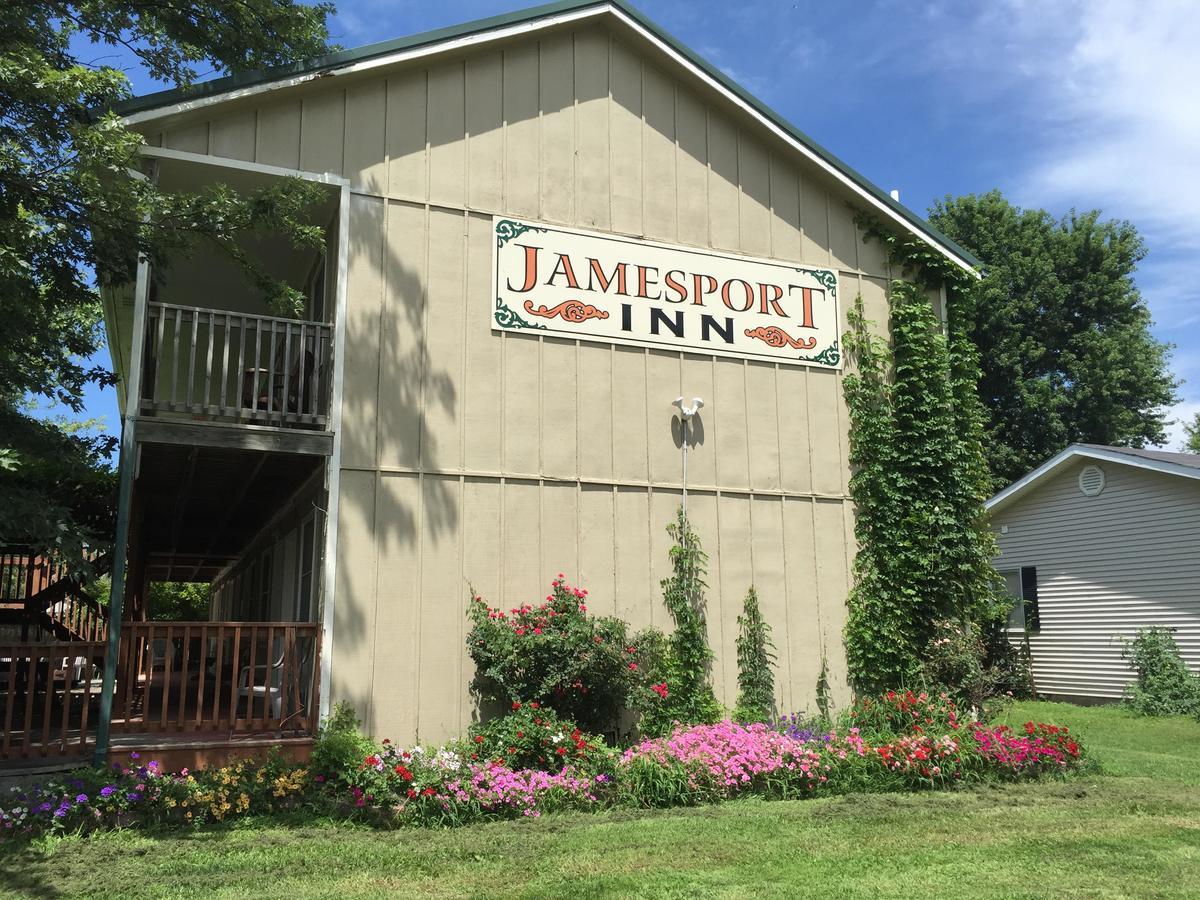 Jamesport Inn Екстериор снимка